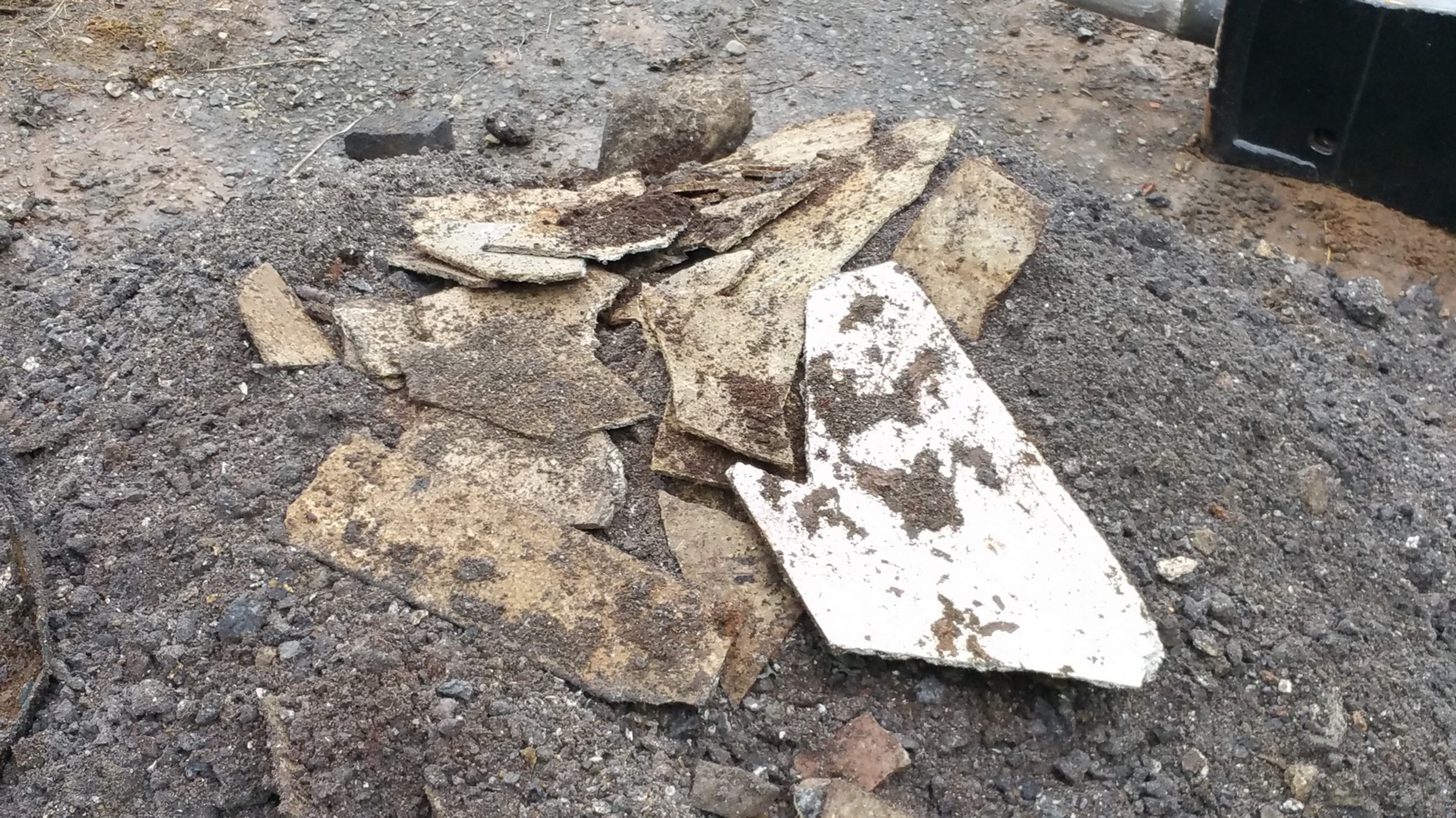 Fly-Tipped Asbestos Cement & AIB.jpg